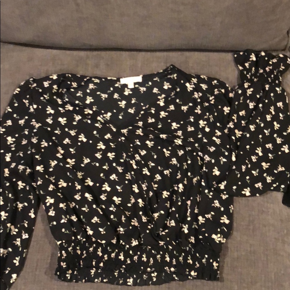 Flower crop top blouse